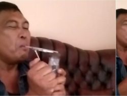 Polisi Buru ‘Abang Jago’ Lampung Timur Saat Asik Konsumsi Diduga Sabu