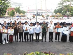 Peringatan Hari Amal Bhakti Ke-79 Kementerian Agama Tahun 2025 Tingkat Provinsi Lampung, Pj. Gubernur Samsudin Menjadi Pembina Upacara