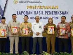 Walikota Bandar Lampung Hj. Eva Dwiana Menghadiri Penyerahan LHP Semester II Tahun 2024 Di Kantor BPK Perwakilan Provinsi Lampung