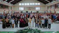 Ketua TP PKK Ibu Purnama Wulansari Mirza Hadiri Tabligh Akbar Spesial “Perjalanan Menuju Hidayah” di Al-Kautsar, Diisi Tausyah Koh Dondy Tan dan Ustadzah Nevy Amaliyah Nanlony